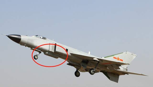 歼8的服役时间及其影响,中国空军的重要里程碑,歼8服役时间与中国空军里程碑,影响深远的发展历程