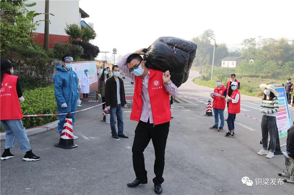 关于铜梁与曾经的第十三军第一百零九团的故事，铜梁与第十三军第一百零九团的历史故事