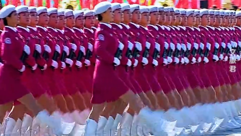 中国女兵队列表演，展现力量与荣耀的篇章，中国女兵队列表演，力量与荣耀的展现