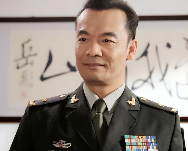 祁发宝，新疆军区副司令员的使命与担当，祁发宝，新疆军区副司令员的使命担当