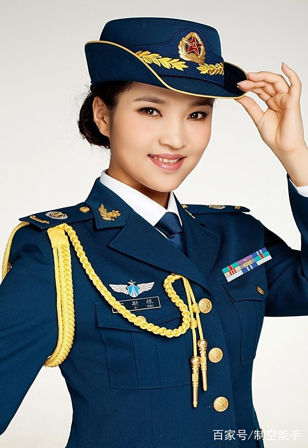 中国女兵最漂亮的是谁——探寻英雄之美，探寻中国女兵中的英雄之美，谁是最美战士？