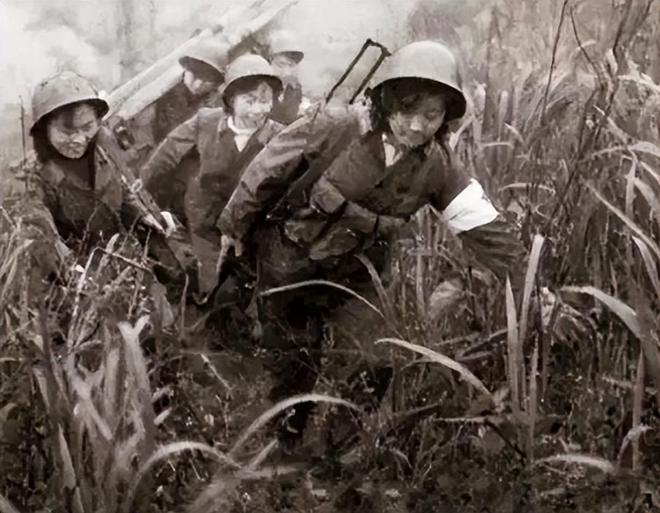 中国女兵在越南