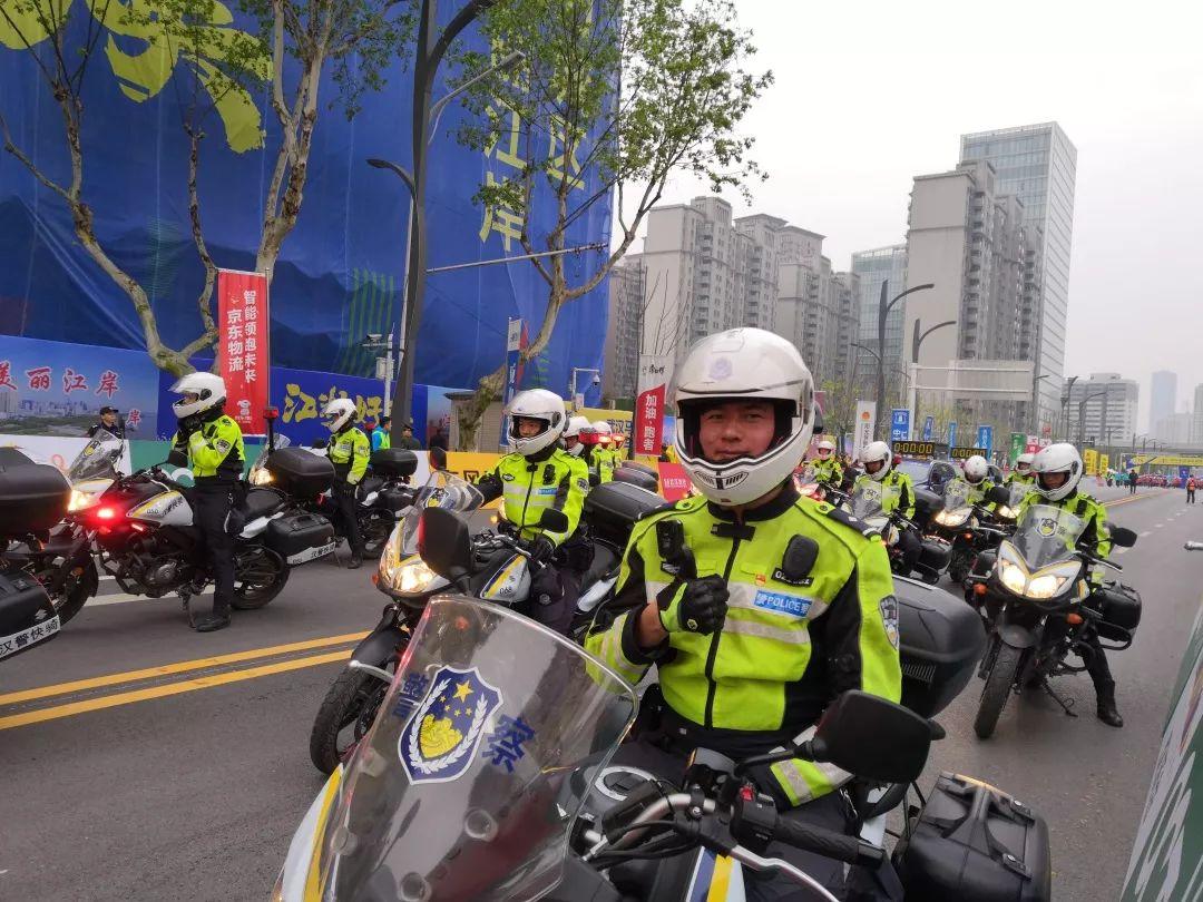 探索卓越之路，走进二十一集团军直属团的历史与使命，走进二十一集团军直属团历史，探索卓越之路的使命与担当