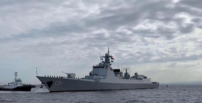 第一批052D型导弹驱逐舰,中国海军新时代的里程碑,中国海军新时代的里程碑,首批052D型导弹驱逐舰揭秘