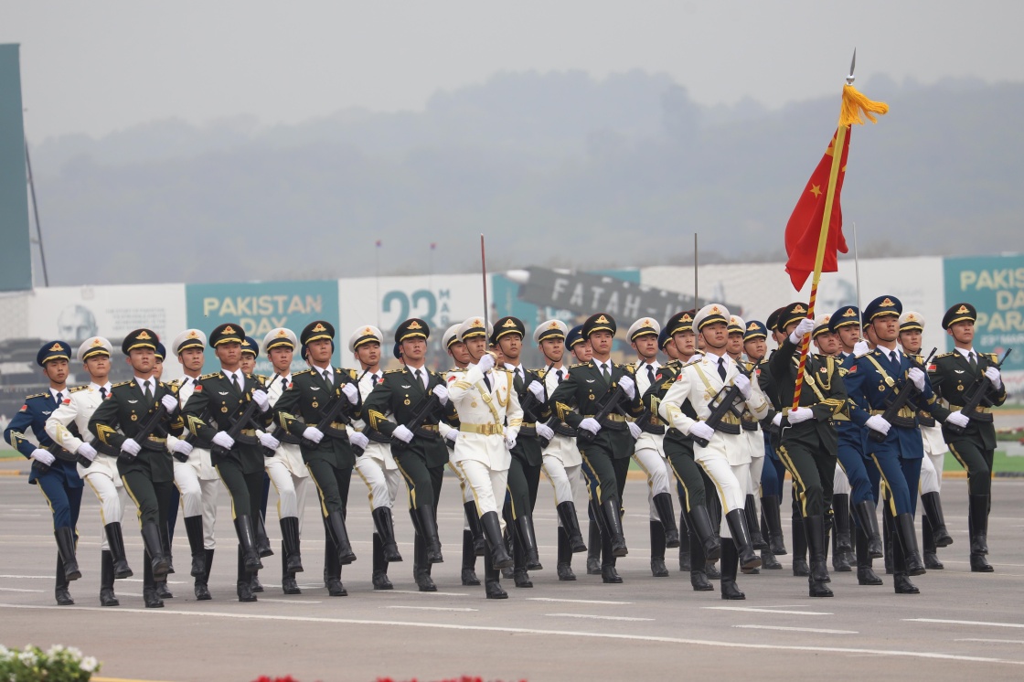 空军阅兵方阵，展现空中力量的荣耀与辉煌，空军阅兵方阵，空中力量的荣耀与辉煌展示