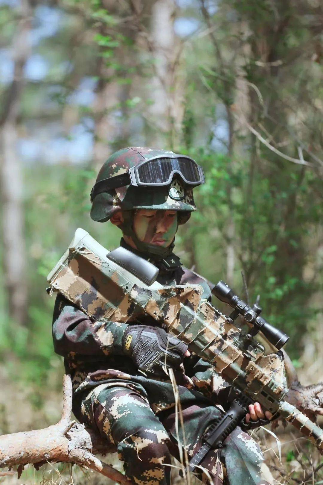 第二炮兵利刃特种大队，磨砺锋芒，守护国家安全，第二炮兵利刃特种大队，守护国家安全的锐利锋芒