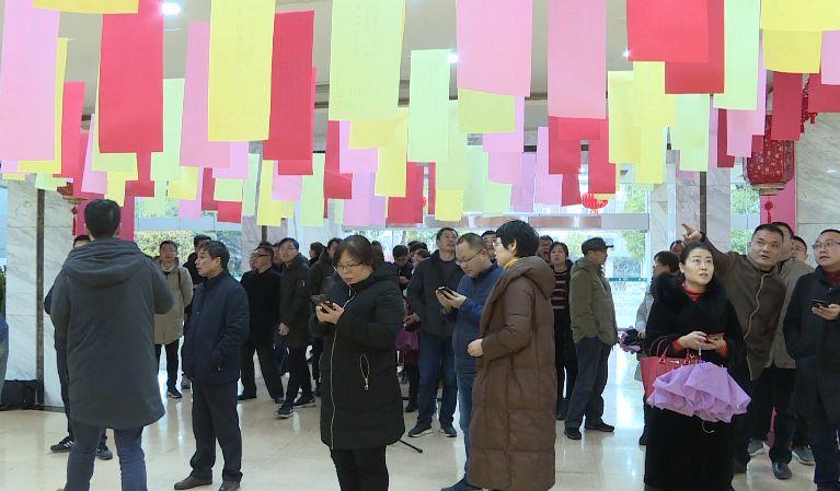 新时代下的政策动向——聚焦当前时政热点，新时代政策动向解析，聚焦时政热点热议