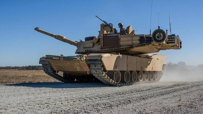 M1A2艾布拉姆斯车身长度，深度解析与探讨，M1A2艾布拉姆斯车身长度深度解析与探讨