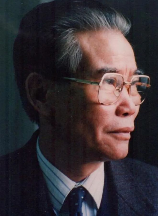 彭士禄是谁，一位杰出的中国科学家和工程师，彭士禄，中国杰出科学家与工程师的传奇人生
