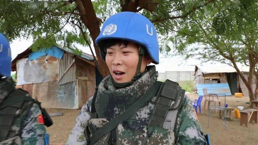 中国女兵图片高清壁纸，展现新时代女性的风采与力量，中国女兵高清壁纸，展现新时代女性的风采与力量之美