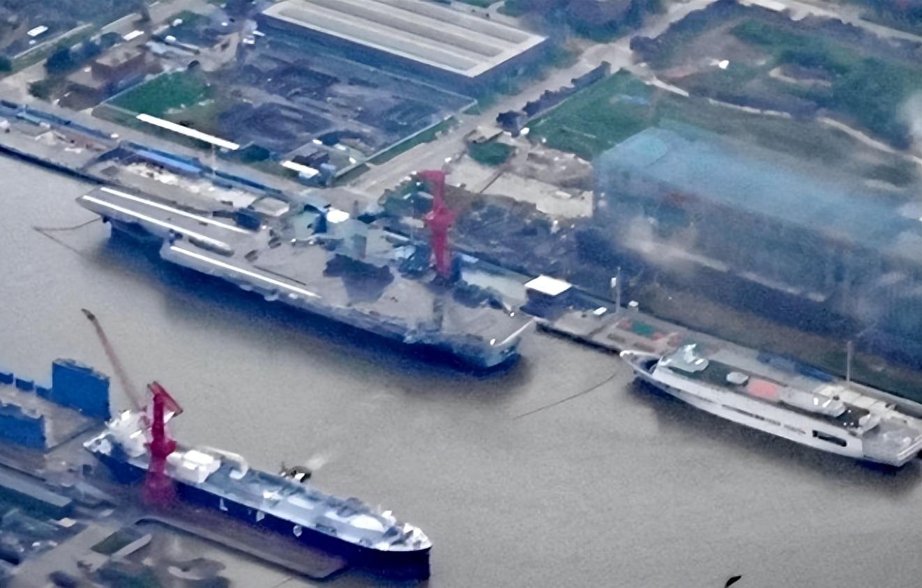 东海舰队所在城市的壮丽军魂与海洋情怀，东海舰队所在城市，军魂壮丽，海洋情怀深厚