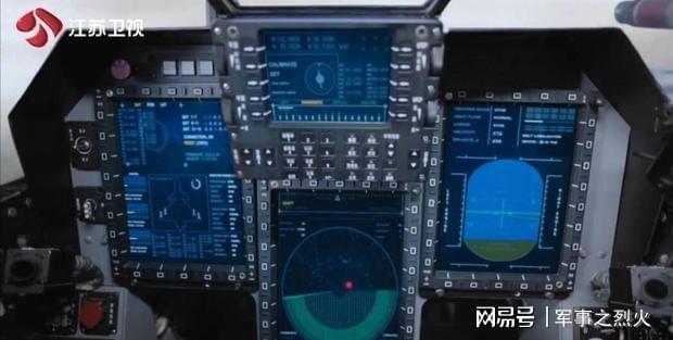 揭秘歼-10战斗机座舱，科技与勇气的交汇点，揭秘歼-10战斗机座舱，科技与勇气之巅