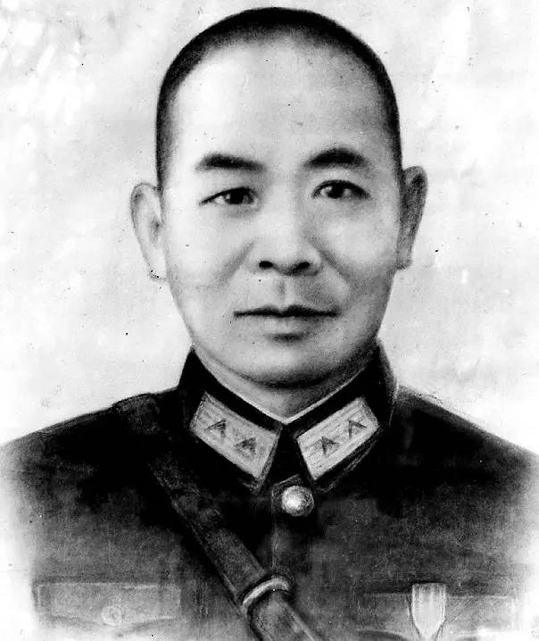 田中海军中将阅兵照片高清，历史影像中的壮丽瞬间，田中海军中将阅兵的历史影像，壮丽瞬间高清照片