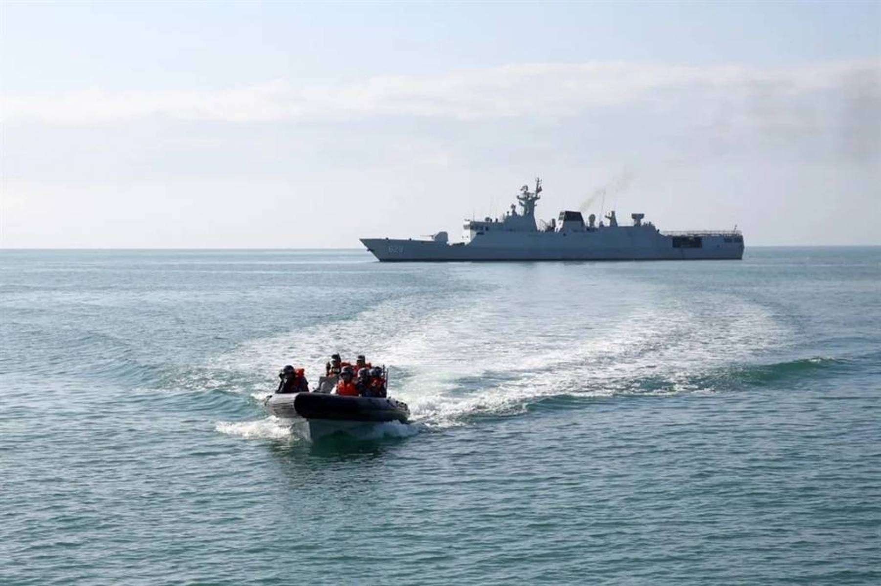 南海军事消息最新动态,南海军事局势深度解析(截至XX月XX号),南海军事局势最新动态深度解析,截至XX月XX号的最新消息