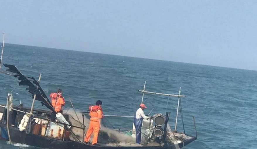 台海巡署再次驱逐大陆渔船，两岸海洋权益的严峻挑战与应对之道，台海巡署再次驱逐大陆渔船，海洋权益挑战与应对策略探讨