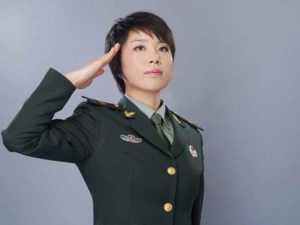 山东舰高清，中国海军力量的壮丽画卷，山东舰高清影像揭示，中国海军力量的壮丽画卷