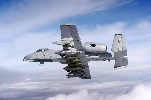 A-10攻击机集锦，卓越性能与战斗实力的展现，A-10攻击机，卓越性能与战斗实力的精彩展现