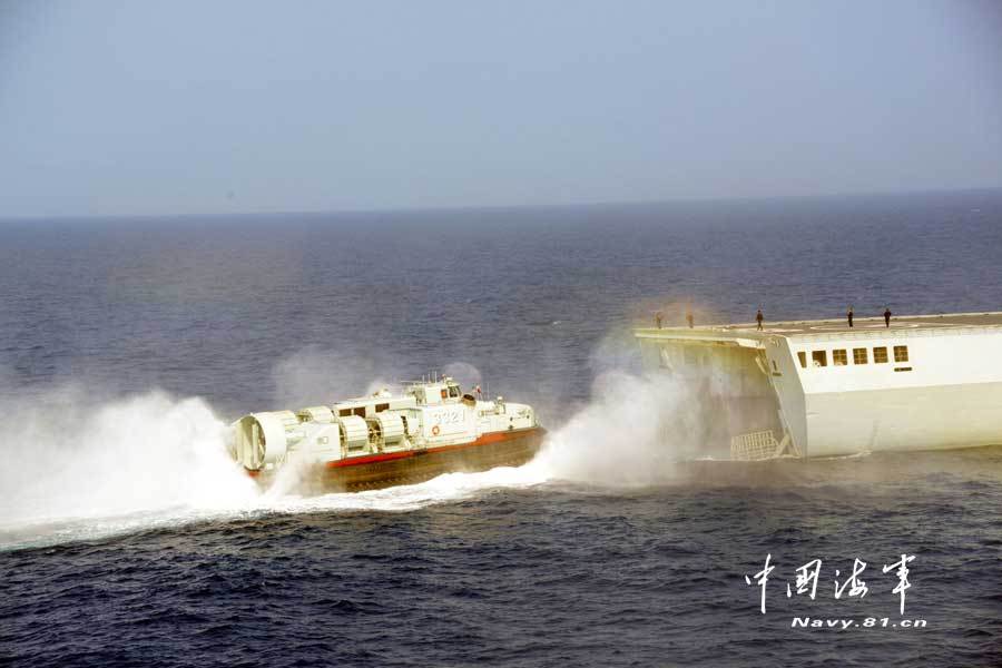 中国最新研制的气垫登陆艇，重塑海上力量的先锋，中国气垫登陆艇，重塑海上力量的先锋
