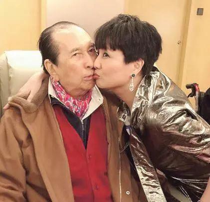 新澳门精准四肖期期中特公开,探索与揭秘,澳门精准四肖期期中特揭秘与探索公开版