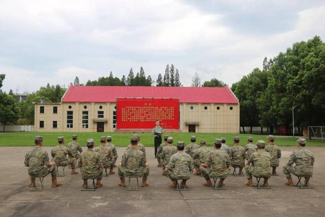 揭秘85石岗军营事件，历史背后的真相，揭秘85石岗军营事件，历史真相揭秘