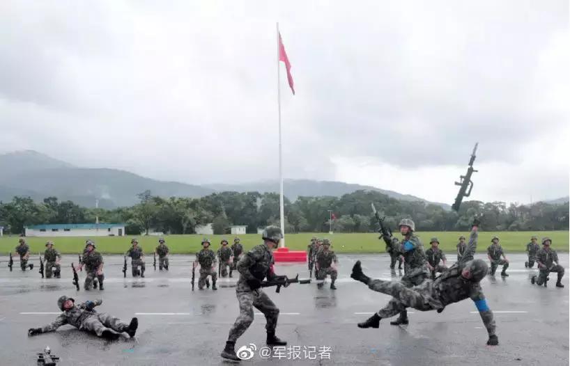 石岗军营配置，现代化军事设施与高效管理模式的完美结合，石岗军营现代化配置，军事设施与管理模式的完美融合