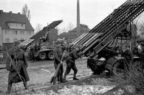 温克12集团军,荣耀与担当的象征,温克12集团军,荣耀与担当的军魂象征