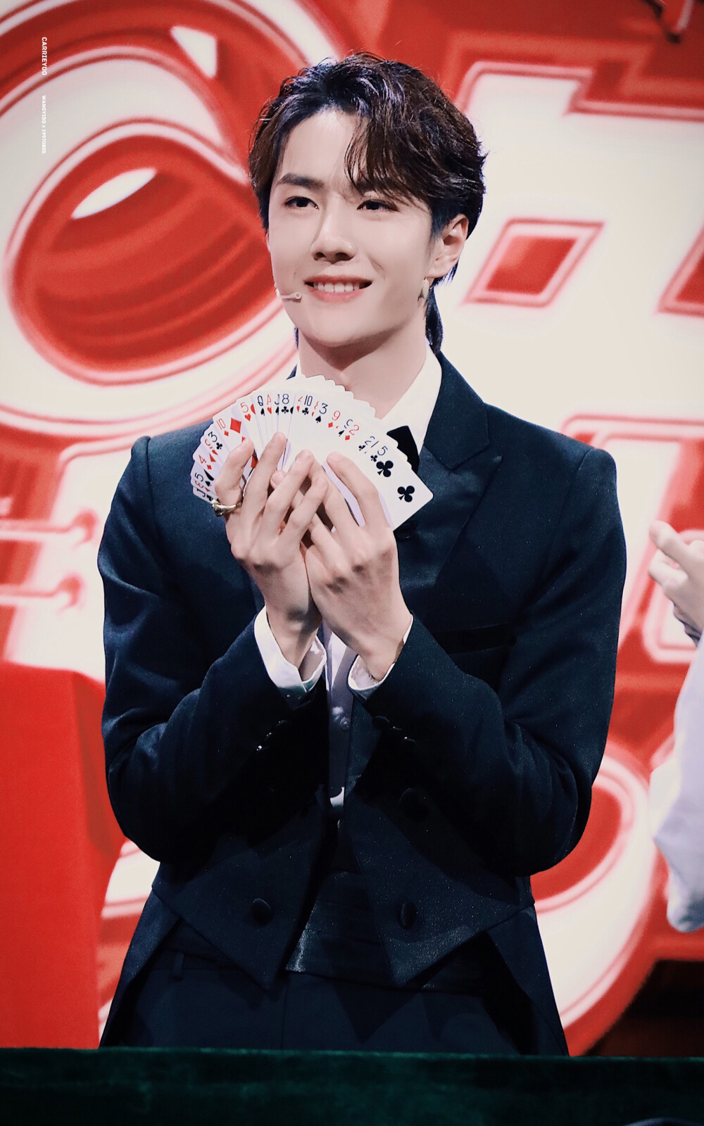 探索未知领域,王中王与肖中特的独特视角在特定环境下的应用,王中王与肖中特,探索未知领域的独特视角与应用