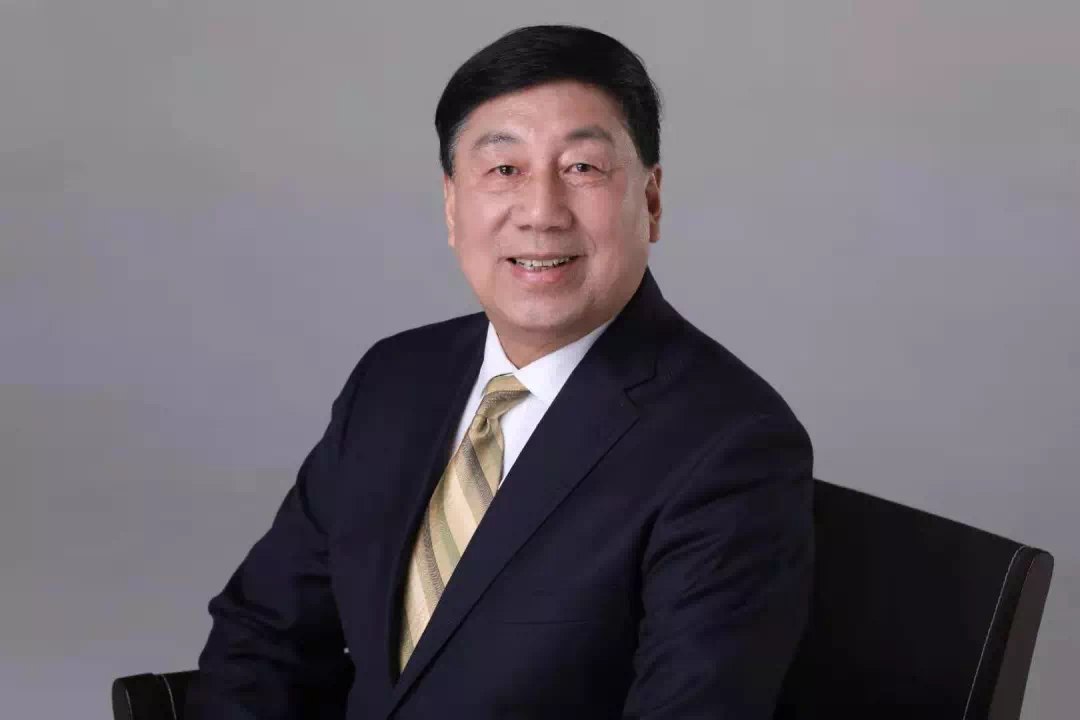 邓一平,一位传奇人物的卓越人生,邓一平,传奇人生的辉煌篇章