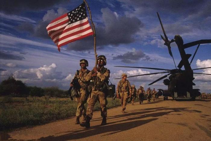 航空母舰,海洋霸主的战略支柱,航空母舰,海洋霸主的战略核心