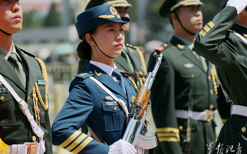 三军仪仗队中的山东女兵,荣耀与担当,山东女兵在三军仪仗队中的荣耀与担当