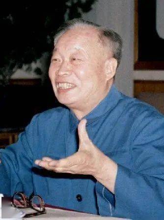 他是中国两弹一星之父——致敬伟大的科学家钱学森,致敬两弹一星之父钱学森,伟大的科学家传奇人生