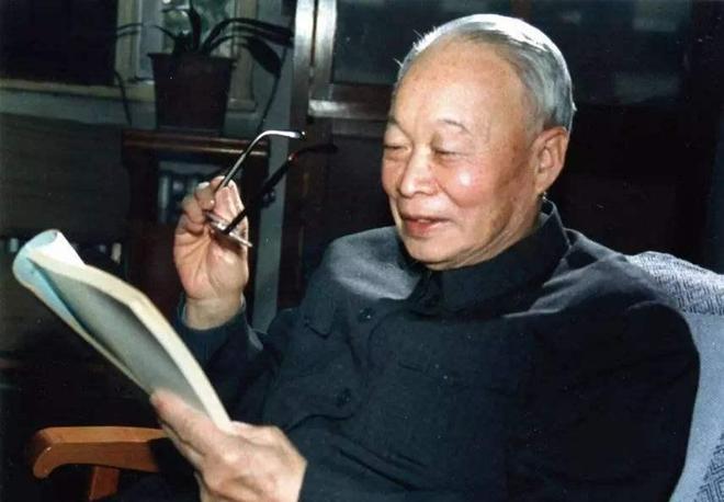 他是中国两弹一星之父——致敬伟大的科学家钱学森,致敬两弹一星之父钱学森,伟大的科学家传奇人生