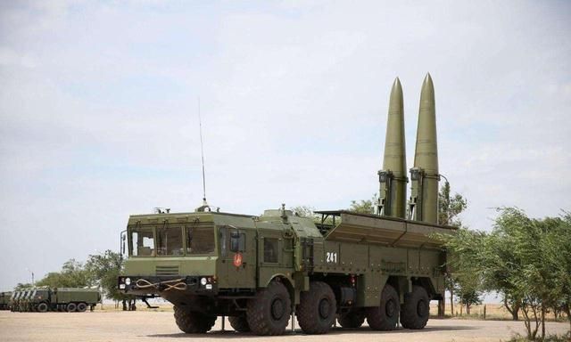 导弹的价格,复杂因素与多维考量,导弹价格揭秘,复杂因素与多维考量解析