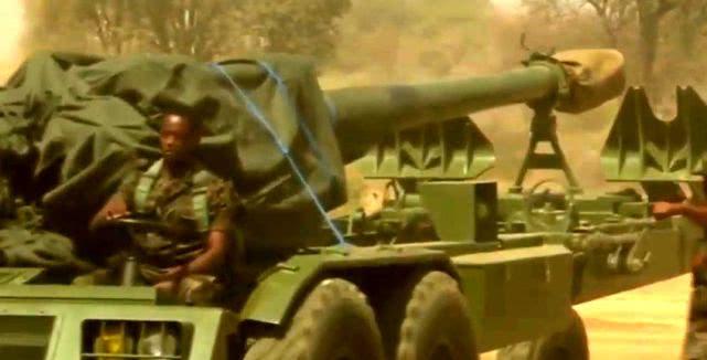 解放军军演霸气图片,展现力量与荣耀的瞬间,解放军霸气军演瞬间,力量与荣耀的展现