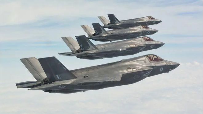 揭秘J-12战斗机,图片展示与解析,揭秘J-12战斗机,图片展示与深度解析