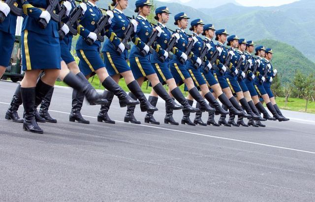 阅兵仪式中的女兵身高要求,探究与解析,阅兵仪式中的女兵身高要求,深度探究与解析