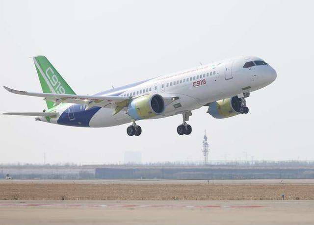 中国空军一号飞机图片大全,历史与现代的壮丽展示,中国空军一号飞机,历史与现代的壮丽展示图片大全