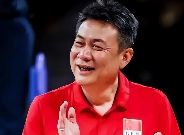 俄罗斯与中国，崛起的警觉与合作的潜力，中俄崛起之路，警觉与合作共舞的新时代