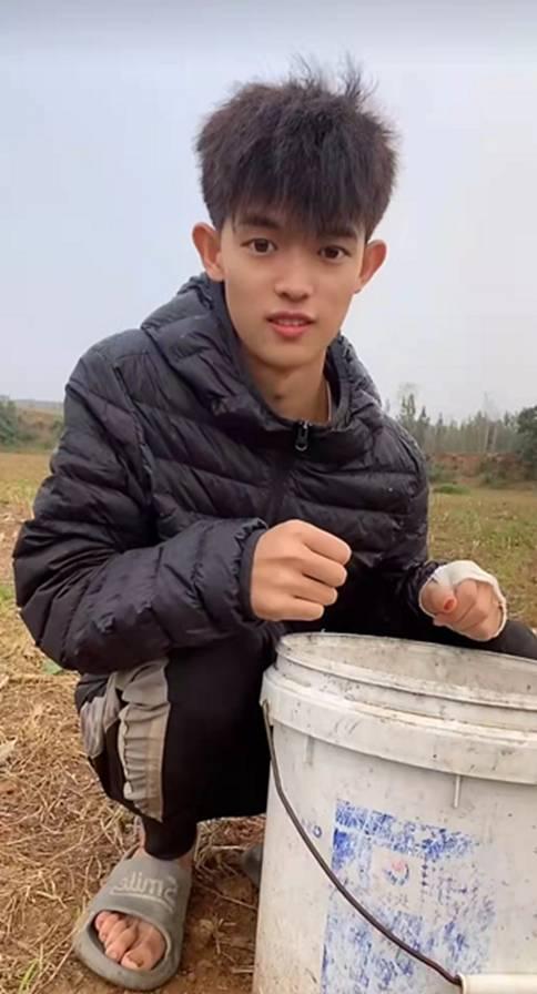 苏-30图片,揭示俄罗斯空中巨无霸的震撼魅力,苏-30图片展示,俄罗斯空中巨无霸的震撼之美