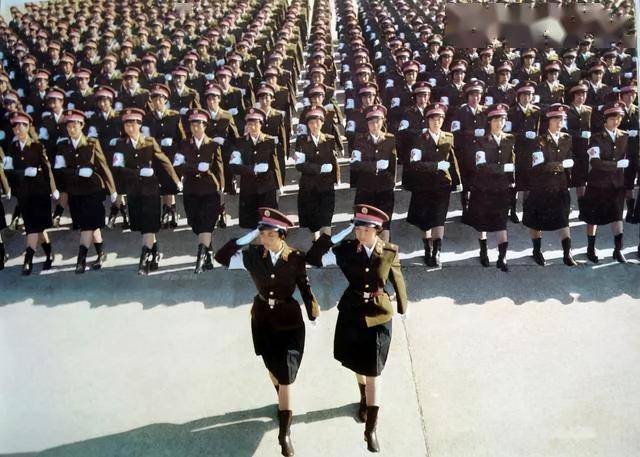 国庆阅兵方队将穿新式军服受阅,展示国家力量与军事革新,国庆阅兵方队身着新式军服展示国家力量与军事革新风采