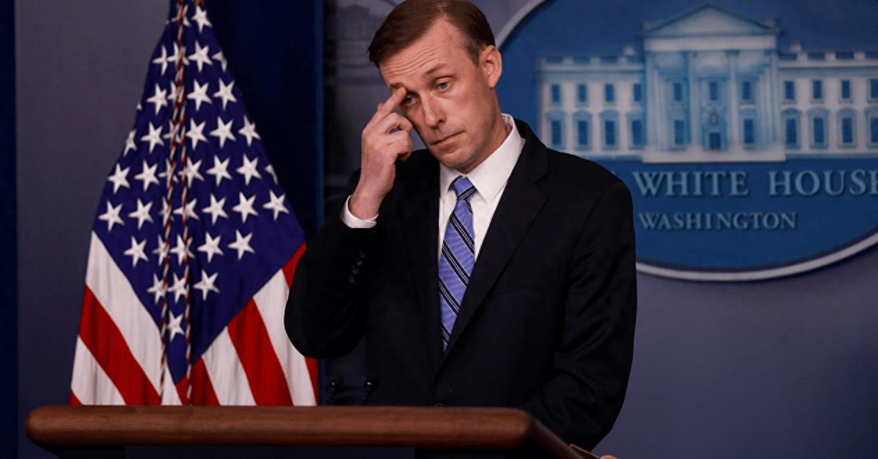 台海面临两大风暴的挑战,台海面临两大风暴挑战,风起云涌的局势考验与应对策略