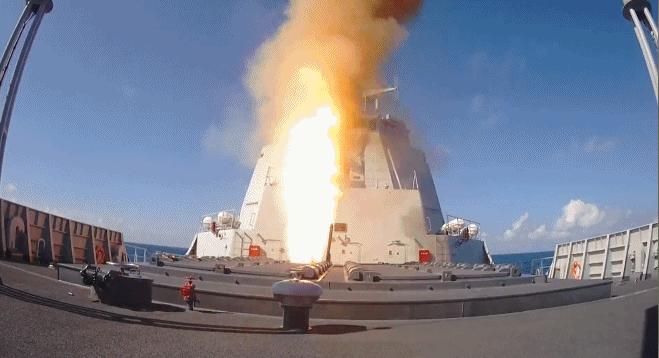 探索中国海军力量的双璧,155军舰与052D型驱逐舰,中国海军力量的双璧,探索155军舰与052D型驱逐舰的辉煌之旅