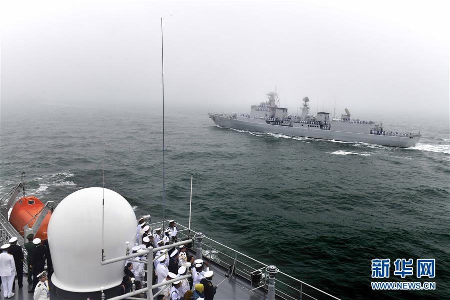 庆祝海军成立七十周年阅兵盛典,荣耀与力量展现,海军七十周年阅兵盛典,荣耀与力量的展现