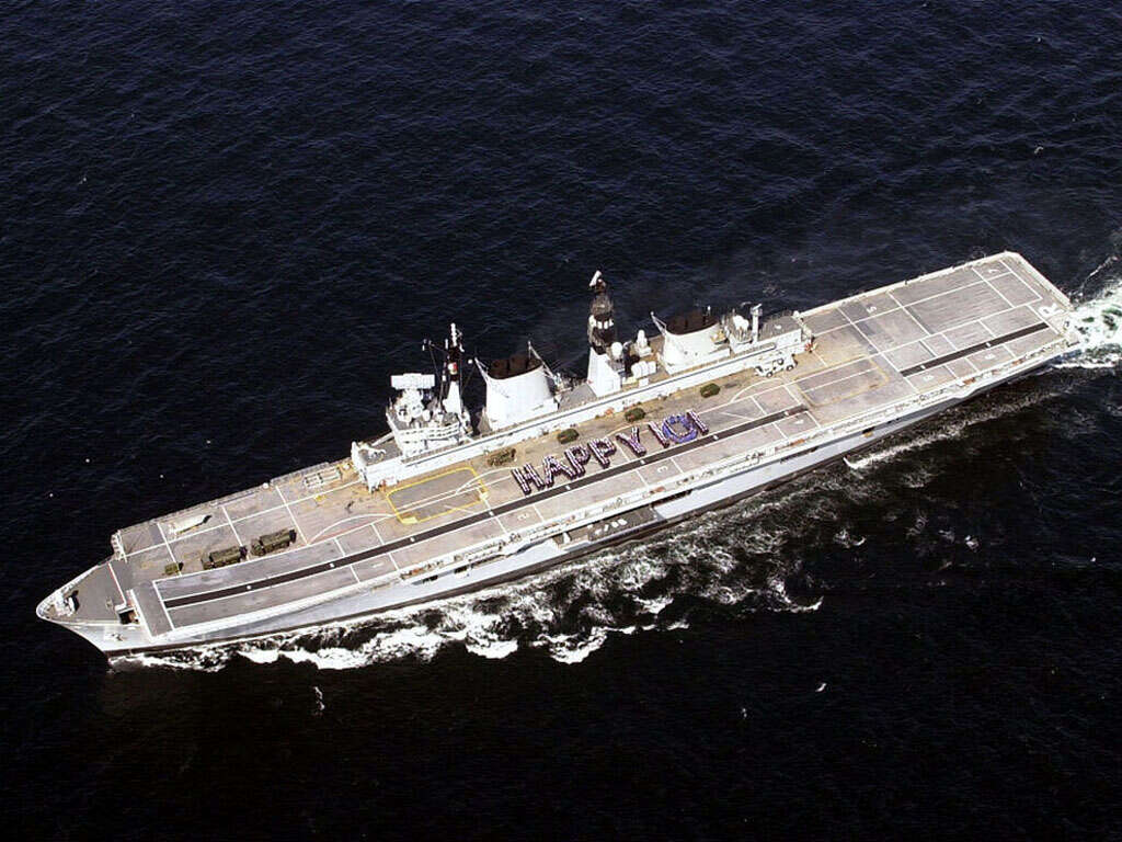 航空母舰图案，探索与解析，航空母舰图案深度解析与探索