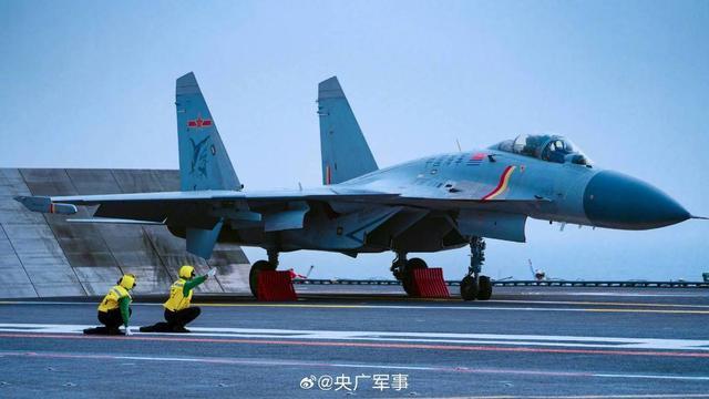 歼-15战斗机总师,探索蓝天,铸就国防的杰出工程师,歼-15战斗机总师,蓝天探索者,国防铸剑师