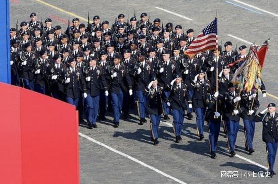 阅兵是为了展示什么,阅兵大典,展示国家力量与荣耀的瞬间