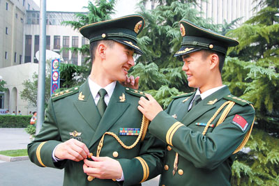 武警常服配饰,荣耀与责任的象征,武警常服配饰,荣耀与责任的标志