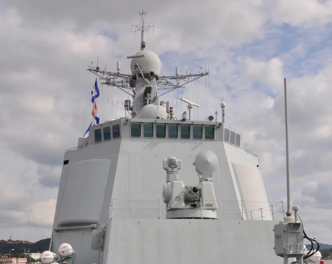 探索中国海军力量的壮丽画卷,揭开神秘的171号舰面纱,揭秘中国海军力量壮丽画卷,探索神秘的171号舰传奇