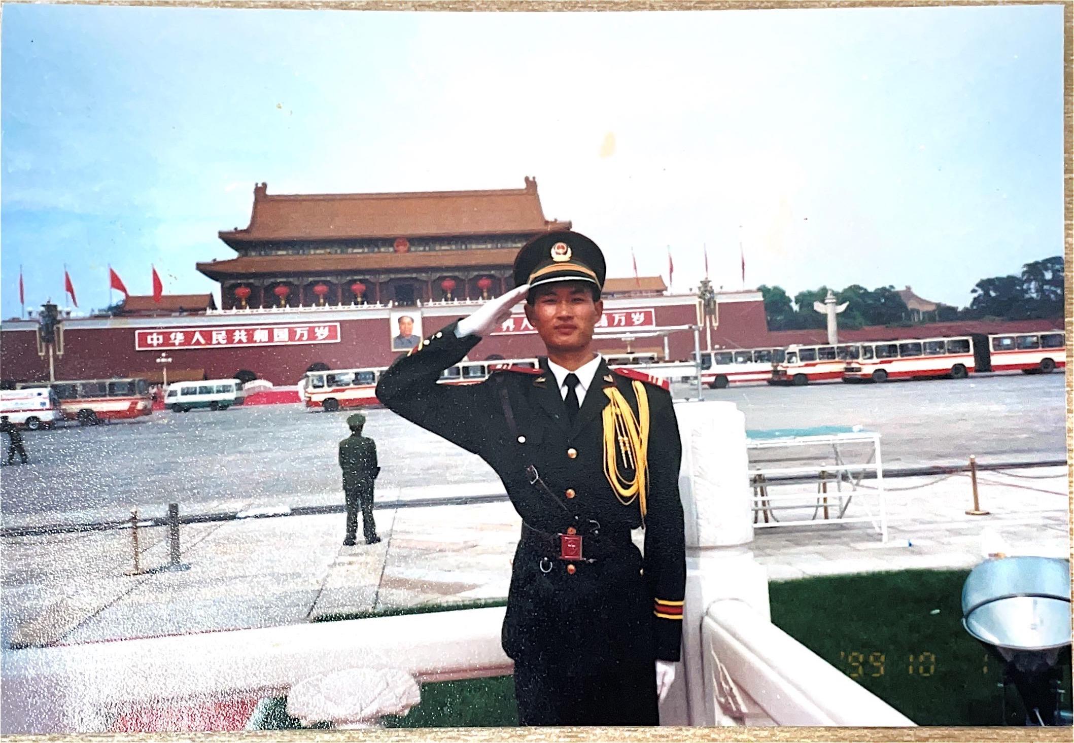 刘金城与三军仪仗队的荣耀瞬间,一幅壮丽的画卷,刘金城与三军仪仗队的辉煌画卷