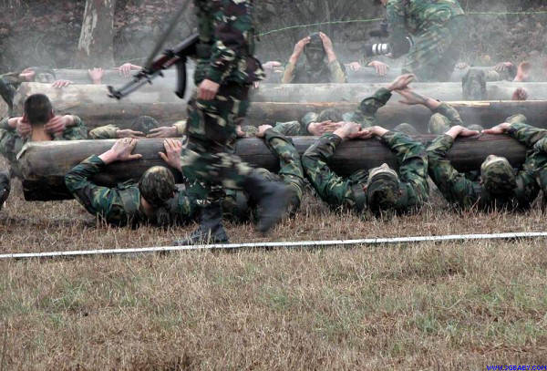中国特种部队反俘虏训练，中国特种部队反俘虏训练揭秘
